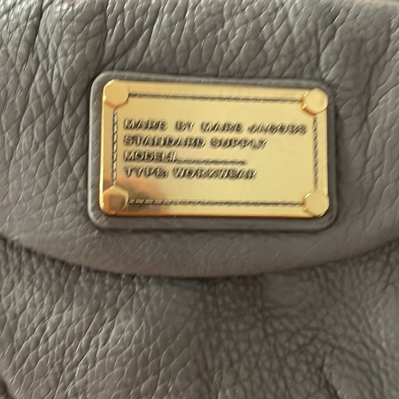 Marc Jacobs leather clutch with strap - Picture 2 of 5